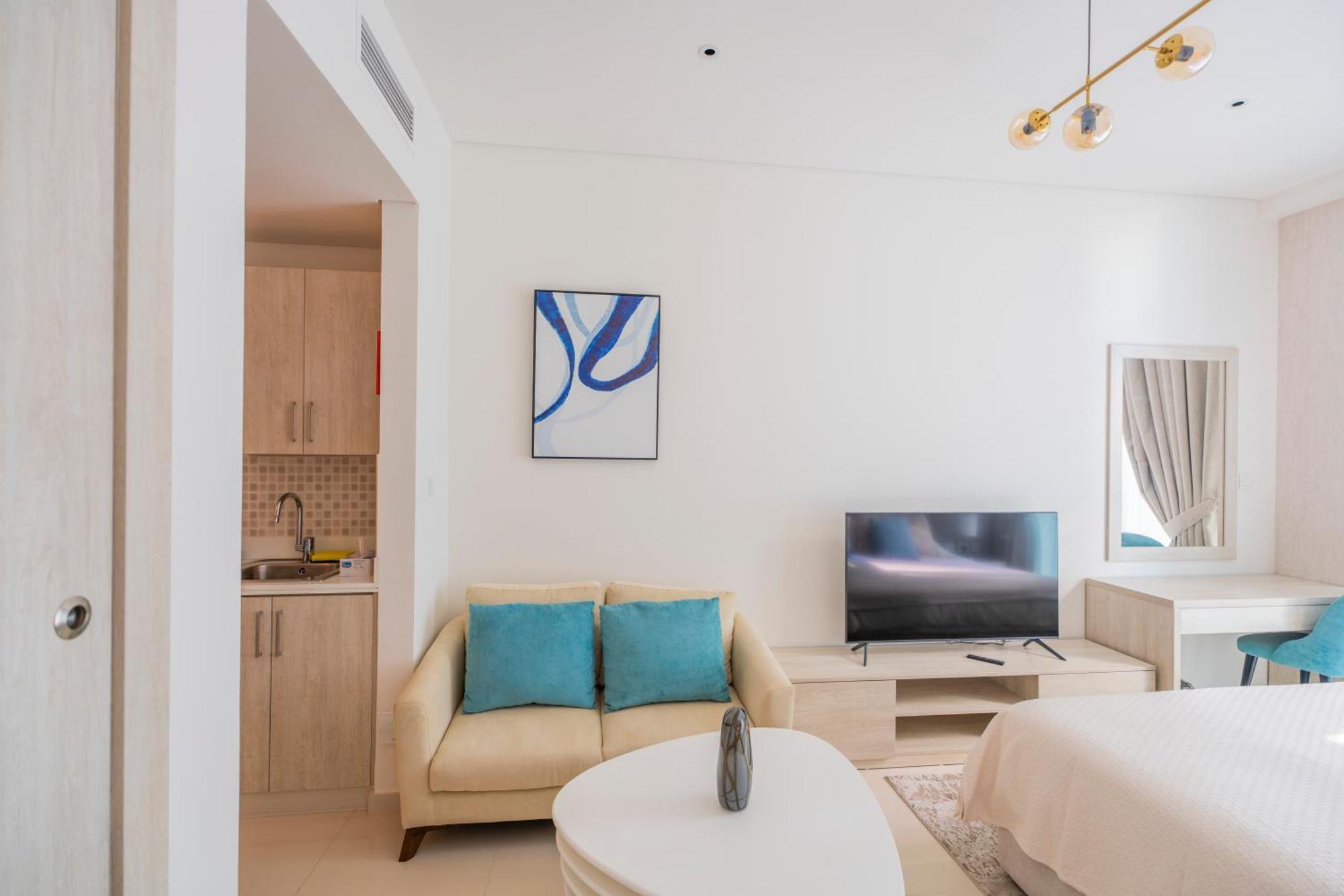 Studio With Pool And Private Beach Access On Palm Jumeirah Дубай Экстерьер фото